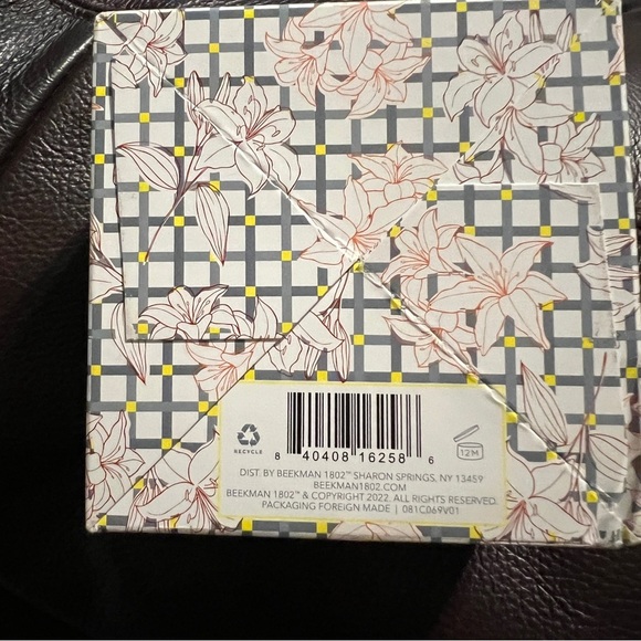 COPY - Supersized Beekman 1802 Whipped Body Cream in Amber Sunset Lily-Limited … - Picture 4 of 5